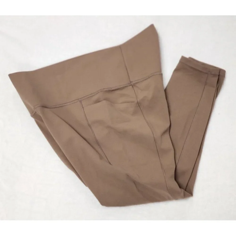 Athleta Salutation Stash Tight Light Brown XL Leggings